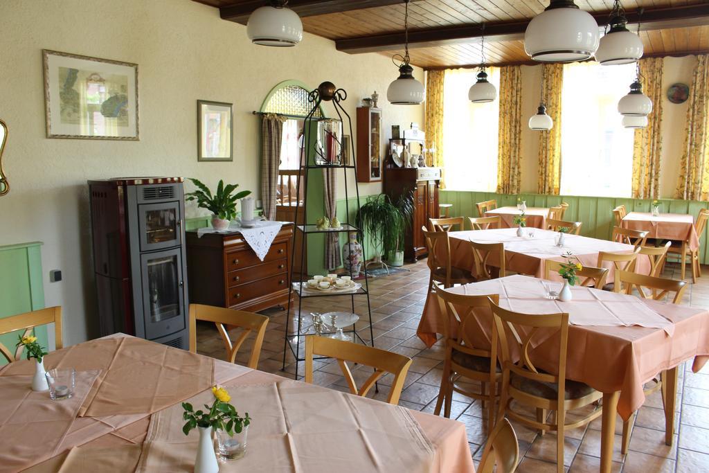 Niederschlettenbach Altes Schulhaus酒店 外观 照片